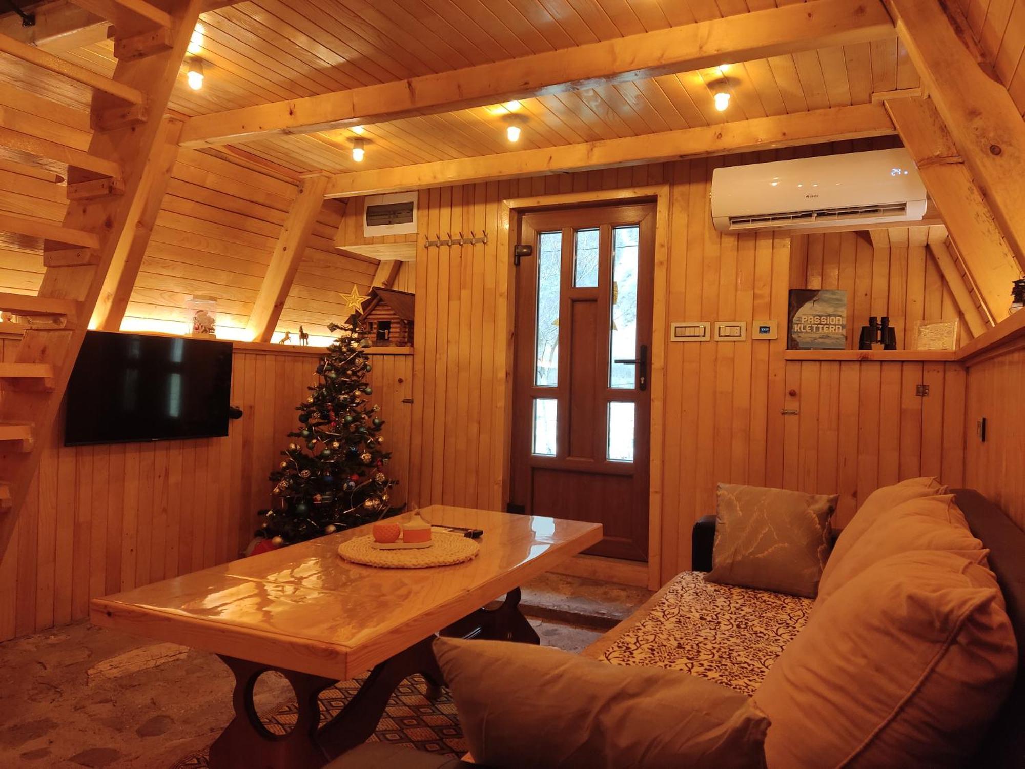 Eco Komarnica Villa