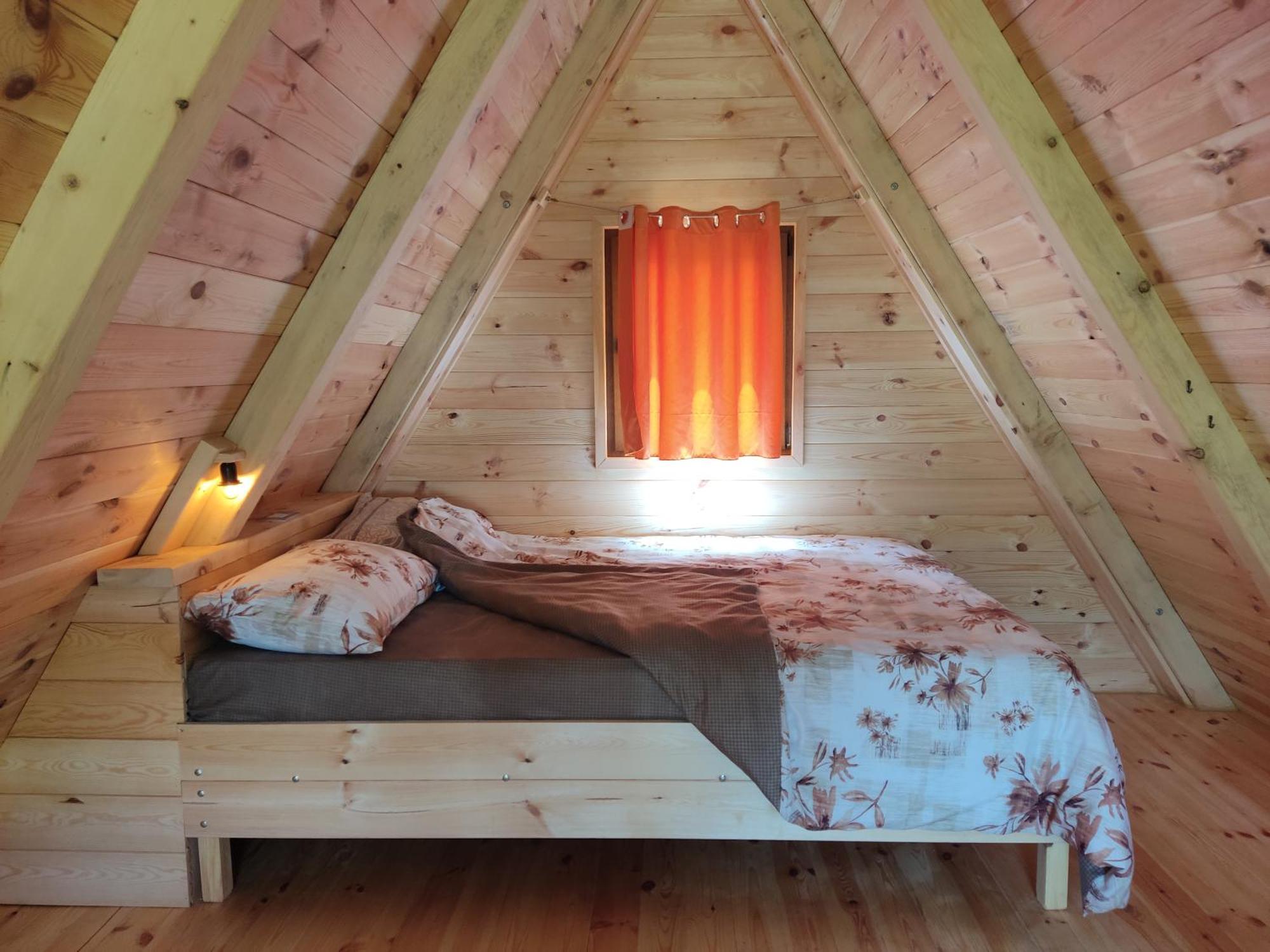 Eco Komarnica Villa *